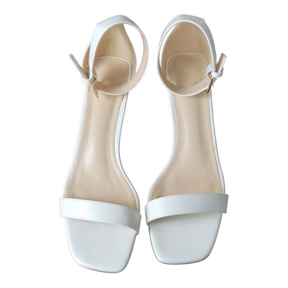 Truffle Collection Women's‎ White Ankle Strap Sandals Square Toe Size 6 US - Picture 2 of 10